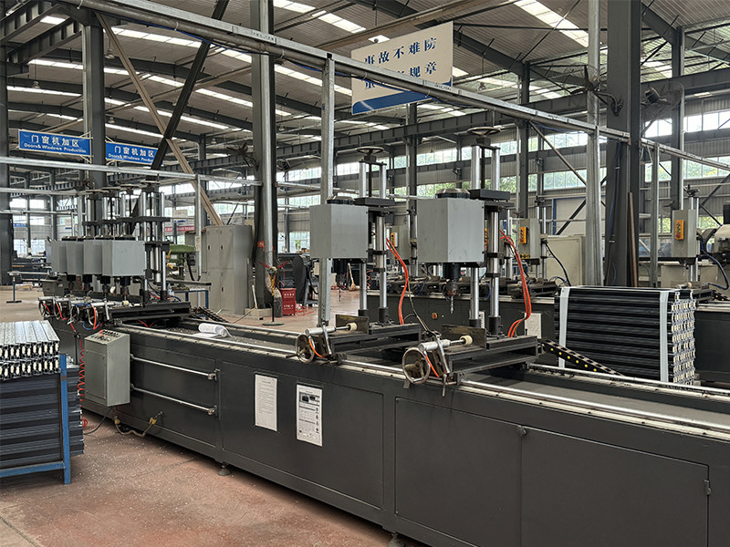 Shiny-Control Technology Develop (Beijing) Co., Ltd. ligne de production du fabricant