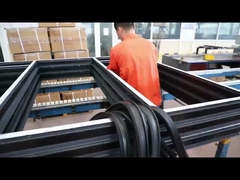 Porte coulissante en aluminium élégante 2 mm Cadre d'ouverture horizontale Porte coulissante en verre