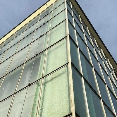 Système de mur de rideau standard en verre trempé pour architecture